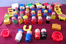 Lot of 24 Vintage Fisher Price Little People 20 Wooden 4 Plastic + Cars Chairs + picture