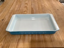 vintage pyrex blue snowflake garland 933 lasagna baking dish 13.5 x 8 3/4x 1 3/4 picture