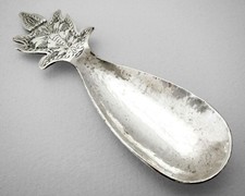 Unusual Carrot Shaped Antique Arts & Crafts Sterling Silver Tea Caddy Spoon 1912 picture