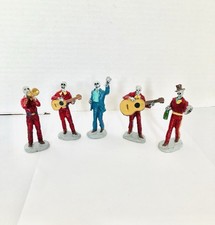 Lemax Spooky Town Fiesta De Los Muertos Set Of 5 Figures picture