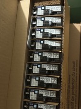 10 NEW  SIEMENS Q120DFN 20A 1 P. 120V DUAL FUNCTION PLUG ON NEUTRAL INTEGRATED  picture