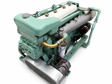 671 DETROIT DIESEL GRAY MARINE 6-71 WITH 4.5 TO 1 MARINE RUNNING GEAR 1032 HRS picture