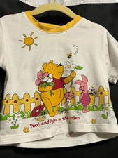 Vintage Disney Winnie the Pooh & Piglet Garden Scene T-Shirt picture