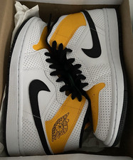 Air Jordan 1 Womens Size 8 Mid White Black University Gold Yellow BQ6472-107 picture
