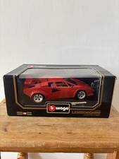 Burago 1/18 Scale Diecast 3037 - 1988 Lamborghini Countach - Red picture