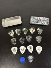 Dunlop James Hetfield Papa Het Pick Stash Tin Metallica + 15 Mixed Guitar Picks picture