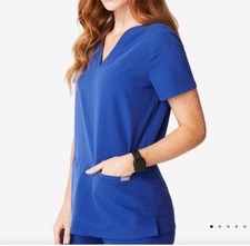 FIGS NWT Scrub Top Casma Women’s 3 Pocket Technical Collection Winning Blue M picture