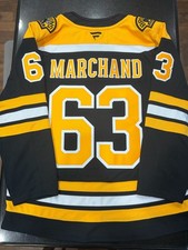 Fanatics Premium Boston Bruins Brad Marchand Size 50/M Jersey NEW WITH TAGS picture