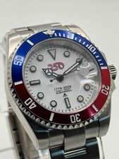 USA 250th Anniversary 1776-2026 NH35 Automatic Diver Watch Red White Blue 100M picture