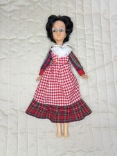 Vintage Tina Cassini Fashion Doll Made in British Hong Kong Collectible picture