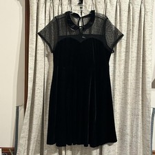 Torrid Retro Chic Women's Black Velveteen Sweetheart Dress Size 3X picture