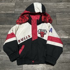 VTG PRO PLAYER CHICAGO BULLS GRAFFITI KIDS PUFFER JACKET BASKETBALL SZ S RED picture