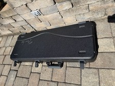 Used Fender Deluxe Molded Stratocaster Telecaster Hardshell Case picture