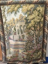 “Como Garden with Trellis Border