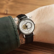 UNWORN Rare USSR Vintage Raketa Copernicus 35mm (Kopernik) Soviet Wrist Watch picture