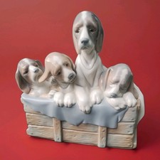 Lladro Four Beagle Puppies In A Basket 1978 picture