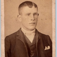c1870s Wapakoneta OH CDV Photo Card Young Man Suit Bow Tie Portrait 4