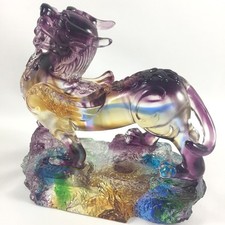 Liuli Crystal Glass Auspicious Chinese Spirit Beast Pixiu Fengshui Home Decor picture