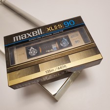 Maxell XLII-S 90 Tape type II super fine epitaxial Japan sealed picture