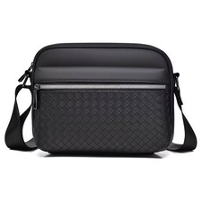 Trending Stylish Men's Casual Plaid Fashionable Single-Shoulder Crossbody Bag picture