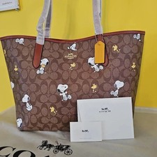 NWT COACH CF166 City Tote Bag Signature Coated Canvas Snoopy Print Outlet New picture