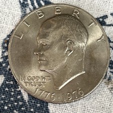 1976-P Eisenhower Ike Dollar $1 Bicentennial – Lightly Circulated Condition picture