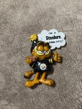 Vintage 1981 Garfield Pittsburgh Steeler  I'm A Steeler FAN-atic Fridge Magnet picture