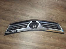 2012-2014 Toyota Camry Upper Grille picture
