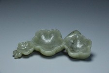Chinese Antique Old Hetian Jade Hand-Carved Plum Blossom Brush Washer Statues picture