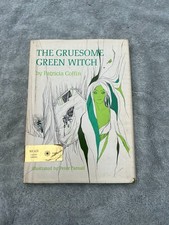 The Gruesome Green Witch by Patricia Coffin Signed Walker Library First Edition picture