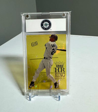 Fleer Ultra 1997 Ken Griffey Jr HR King Insert Seattle Mariners Card #4/12 picture