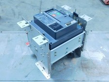 EATON CM52 NETWORK PROTECTOR 2000 AMP 216Y/125 VOLTS 3 PHASE picture