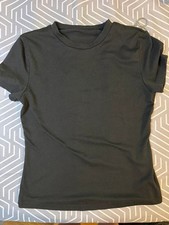 SHEIN Women’s/Juniors Small Black Fitted Crew Neck T-Shirt picture