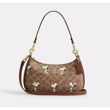 Coach X Peanuts Teri Shoulder Bag In Signature Canvas With Snoopy Print CBJ88 picture