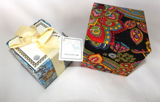 VERA BRADLEY Take Note Cube - Bali Blue & Symphony in Hue Box - NWT picture
