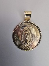 Medalla de la Virgen de Guadalupe picture