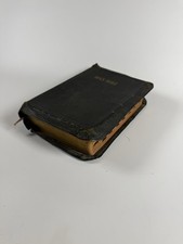 Holy Bible SPENCER PRESS Black Leather INDEXED RARE KJV 1947 WW2 Book picture