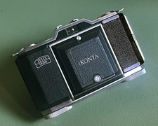 Zeiss Ikon Ikonta 522/24 35mm Camera • Novar 45mm f3.5 • MUSEUM MINT One Owner picture