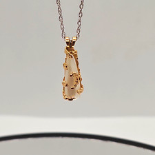 14k Yellow Gold Freeform Baroque Akoya Pearl Charm Pendant Necklace picture