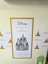 Scentsy Disney Oil/Wax Warmer Walt Disney World 50th Cinderella Castle picture