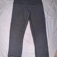 Lululemon Women's Grey Leggings picture