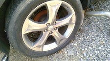 Used Wheel fits: 2014 Toyota Venza 20x7-1/2 alloy 5 spoke Grade B picture