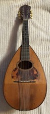 Nice vintage 1909 C.F. MARTIN mandolin picture