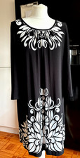 5* Ladies WINDSMOOR Coal Mono BLACK & Natural WHITE Filigree Print Tunic Dress S picture