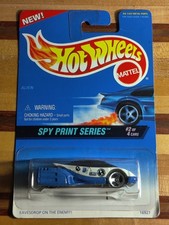 Hot Wheels 1997 Spy Print Series Alien #554 #16927 #2 of 4 Blue White MOC picture