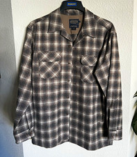 Pendleton Original Board Shirt Men's Medium Wool Flannel 1954 Pattern Greenspans picture