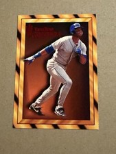 1993 Taco Time Griffey #24 Ken Griffey Jr Seattle Mariners Fielding Tip NMT MINT picture