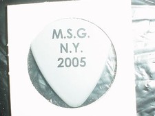 CREAM Eric Clapton 2005 M.S.G NY New York Concerts Gray GUITAR PICK picture