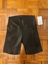 LULULEMON SHORTS WITH SIDE POCKETS ORIGINAL DESIGN WOMENS SIZE M picture