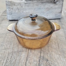 PYREX Visions Corning Ware Amber 2 quart Glass Casserole Dish Lid Handles Retro picture